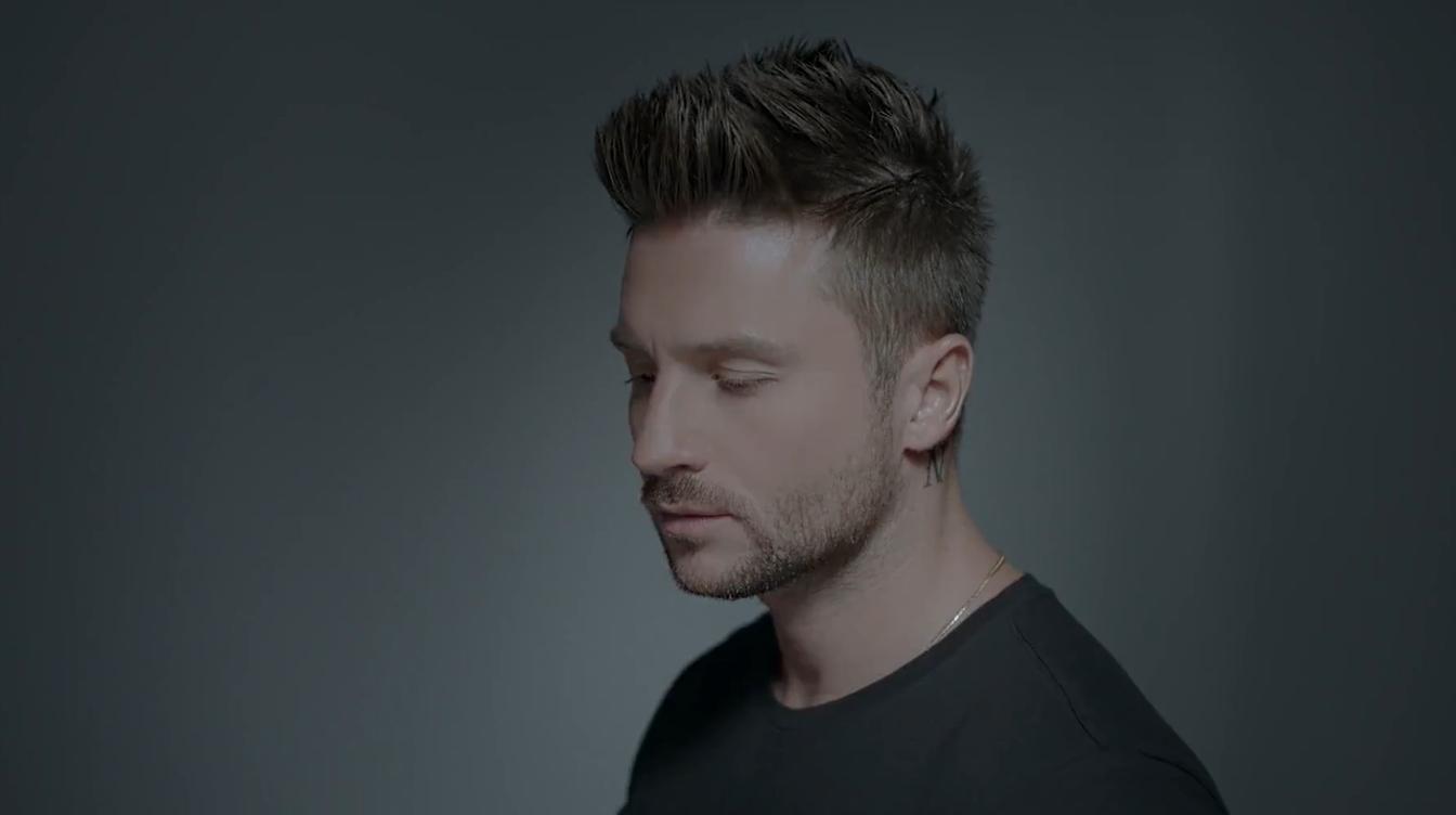 Лазарев отреагировал на скандал с пропагандой ЛГБТ* :: Шоу-бизнес