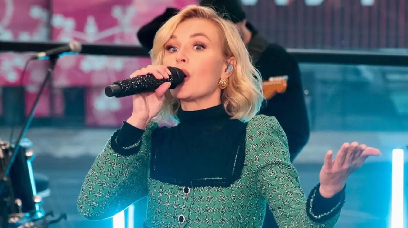 Гагарина рассказала, кому посвятила песню "Колыбельная"