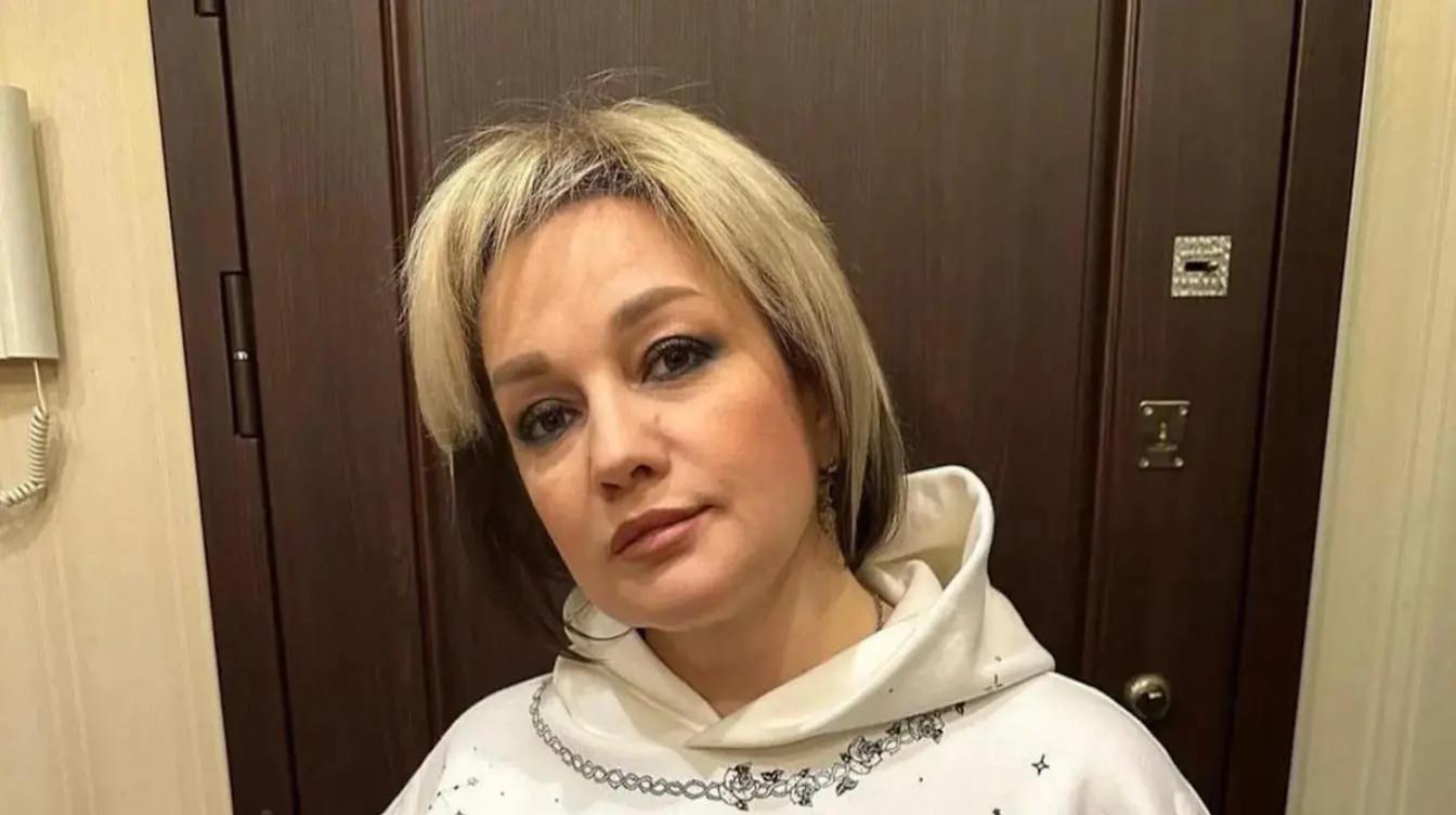 Буланова честно рассказала, почему не живет с молодым мужем