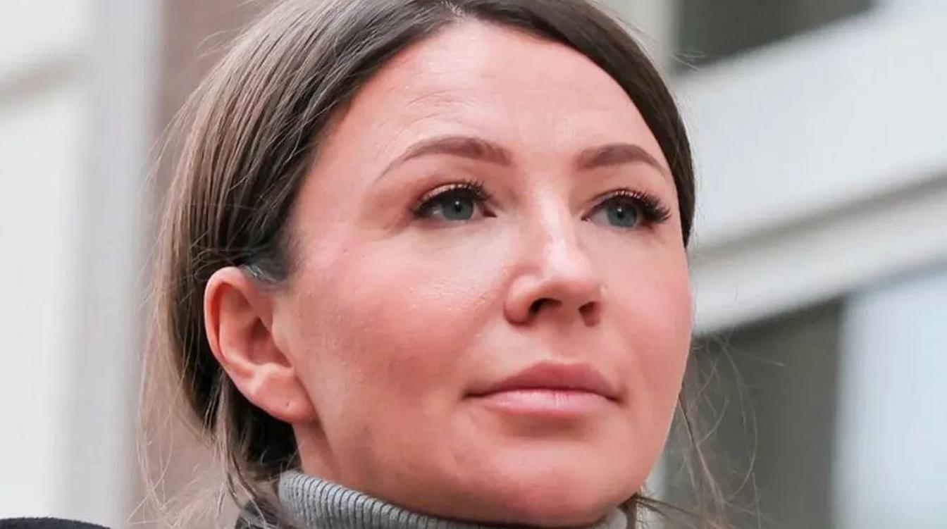 Мать Блиновской с высокомерным видом оценила жесткий приговор суда – видео